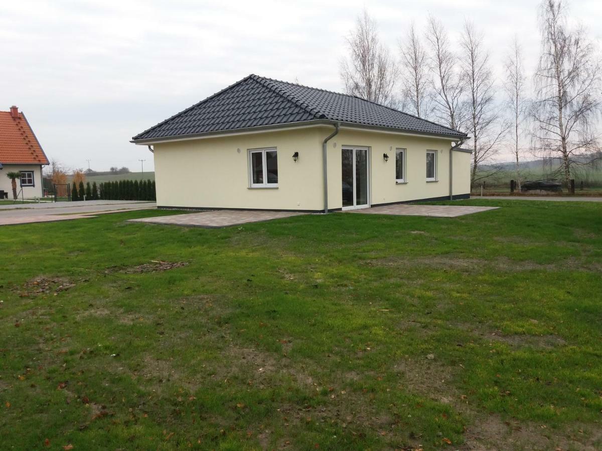 Stoerti 11 Villa Gnies Dış mekan fotoğraf